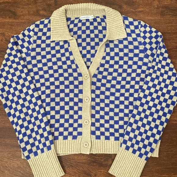 Checkered sweater!!💙 - Picture 6 of 10